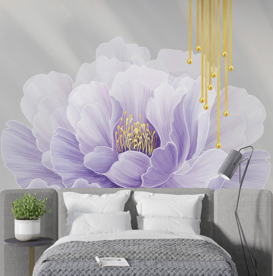 Fototapete mit Blumenmotiv in violetten Farbtönen und goldenen Linien Goldene Kugeln und Blumen - Hauptproduktbild